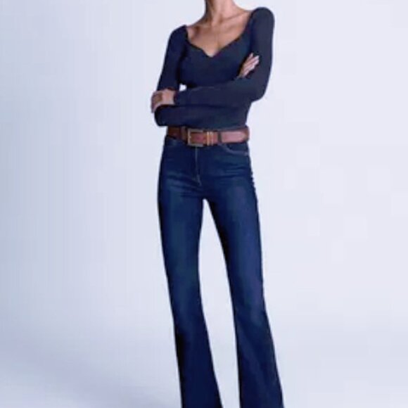 REISS Emira Ribbed Sweetheart Jumper - Picture 3 of 5